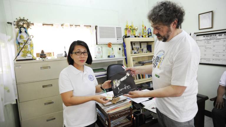 Un sistema educativo con similitudes con el español Un sistema educativo con similitudes con el español