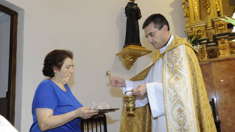 El cielo se abre para acariciar a la Virgen de la “Heredá”