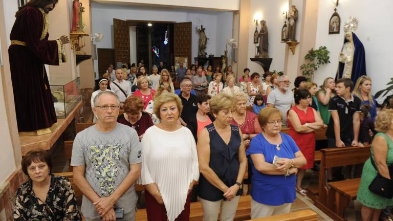 El cielo se abre para acariciar a la Virgen de la “Heredá”