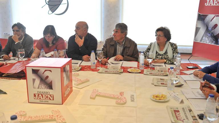 Premios que emanan del diálogo y la pluralidad Premios que emanan del diálogo y la pluralidad