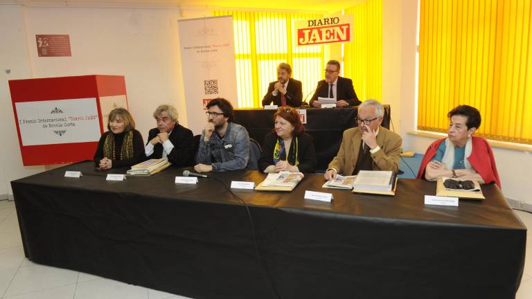 María Teresa Lezcano, ganadora del Novela Corta “Diario JAÉN” María Teresa Lezcano, ganadora del Novela Corta “Diario JAÉN”