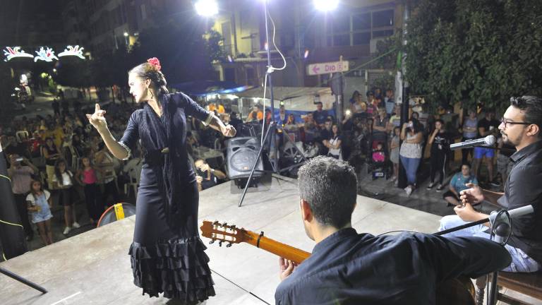 Fin de semana lleno de festejos en los barrios