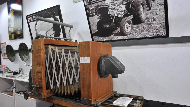 Galería por secciones de la exposición antológica “Érase una vez... La historia de Jaén contada por su periódico de cabecera” Galería por secciones de la exposición antológica “Érase una vez... La historia de Jaén contada por su periódico de cabecera”