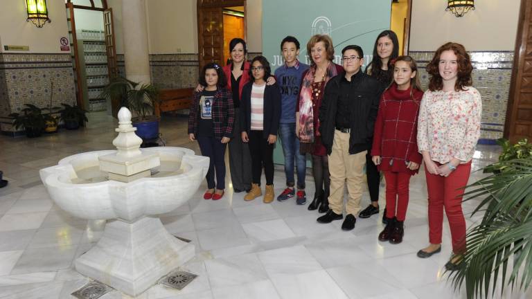 Solidaridad en las letras Solidaridad en las letras
