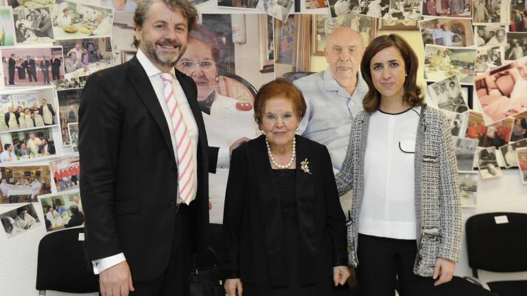 “Juanito y Luisa” enamora con la fuerza de una pasión hecha cocina “Juanito y Luisa” enamora con la fuerza de una pasión hecha cocina