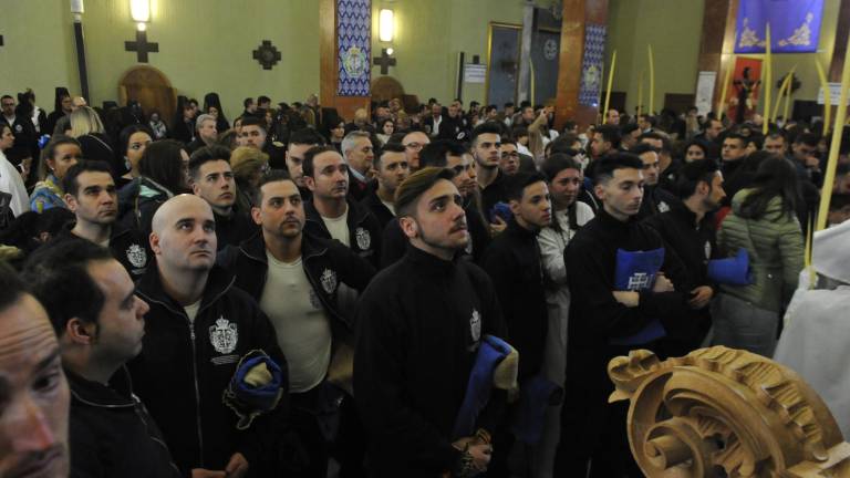 La Borriquilla, entre esperanzas y lágrimas La Borriquilla, entre esperanzas y lágrimas