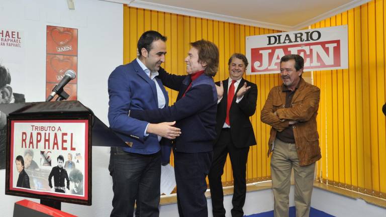 “Raphael es patrimonio de todos” “Raphael es patrimonio de todos”