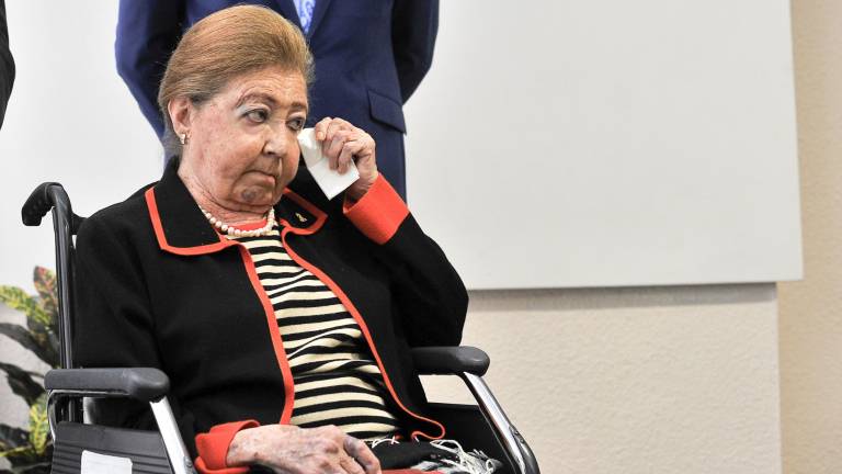 Un emotivo homenaje con mucha lágrima y sentimiento Un emotivo homenaje con mucha lágrima y sentimiento