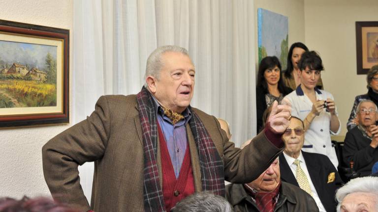 “Con una simple mirada nos derrites con tu arte” “Con una simple mirada nos derrites con tu arte”