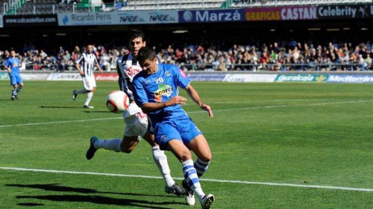 Antonio Trujillo llega al Real Jaén para reforzar el ataque Antonio Trujillo llega al Real Jaén para reforzar el ataque