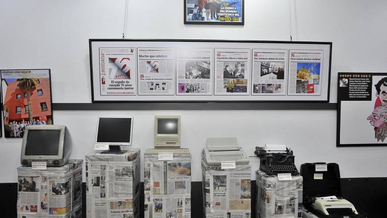 Galería por secciones de la exposición antológica “Érase una vez... La historia de Jaén contada por su periódico de cabecera” Galería por secciones de la exposición antológica “Érase una vez... La historia de Jaén contada por su periódico de cabecera”