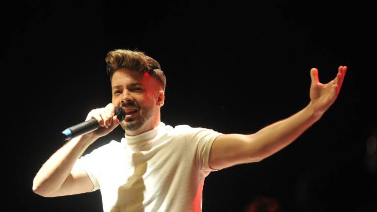 Un gran duelo a cinco voces Un gran duelo a cinco voces