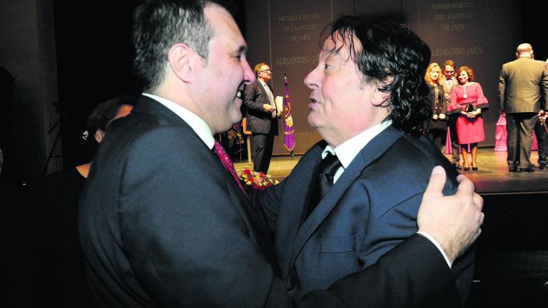 “Es la tierra de mi corazón y aquí quiero regresar” “Es la tierra de mi corazón y aquí quiero regresar”