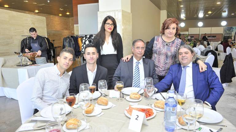 Unibus, una amplia familia que une a la provincia por carretera Unibus, una amplia familia que une a la provincia por carretera