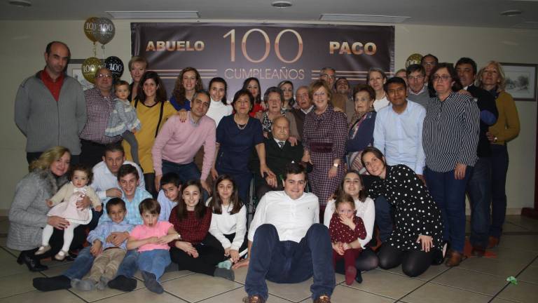cien años llenos de cariño cien años llenos de cariño