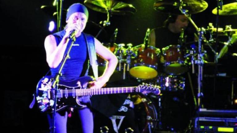El mal tiempo pospone el concierto de Apache al jueves El mal tiempo pospone el concierto de Apache al jueves