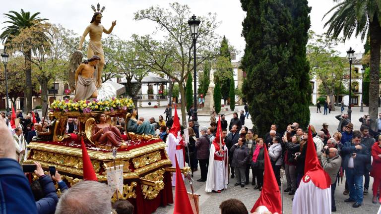 Nubes y frío para la Resurrección