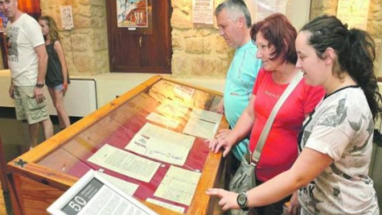Homenaje al Concurso de Tarantas en sus 50 años Homenaje al Concurso de Tarantas en sus 50 años