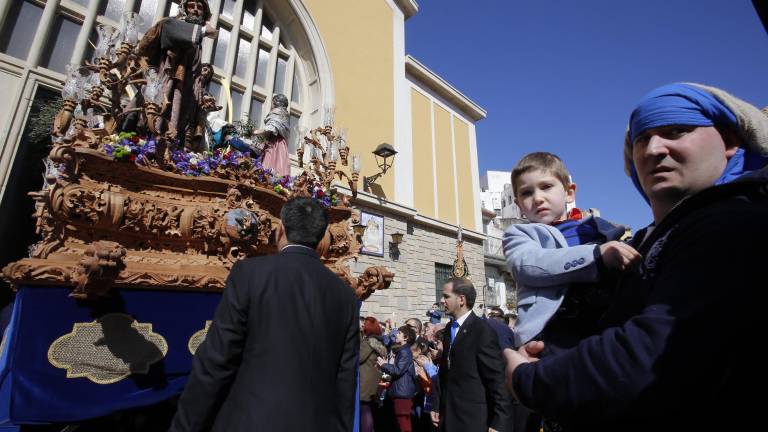 “¡Bendito sea el Rey de Jaén!” “¡Bendito sea el Rey de Jaén!”