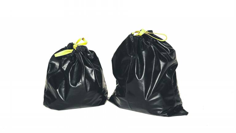 La basura se convierte en la joya más preciada La basura se convierte en la joya más preciada