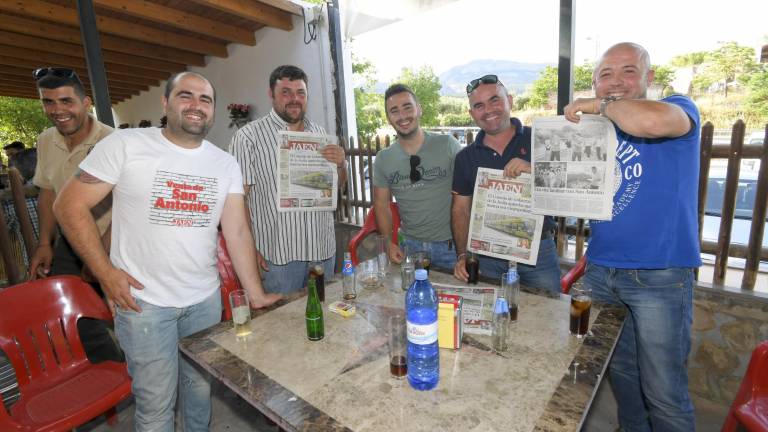 Peculiar fiesta en la Sierra Sur Peculiar fiesta en la Sierra Sur
