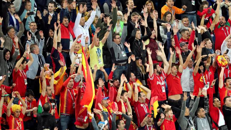 España sobrevive en el Mundial gracias al VAR España sobrevive en el Mundial gracias al VAR