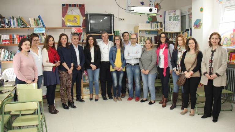 El “Manuel de la Chica” se convierte en colegio bilingüe El “Manuel de la Chica” se convierte en colegio bilingüe