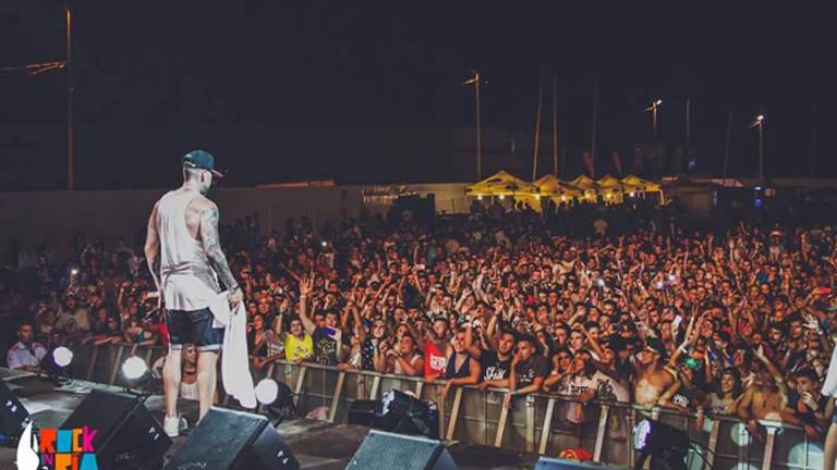 Resuena el rock en las calles de Punta Umbría