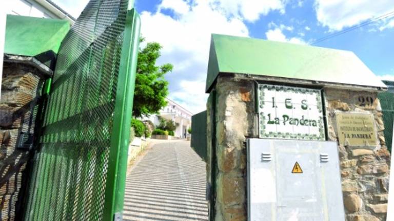 Detenido un profesor de Los Villares acusado de abusos Detenido un profesor de Los Villares acusado de abusos