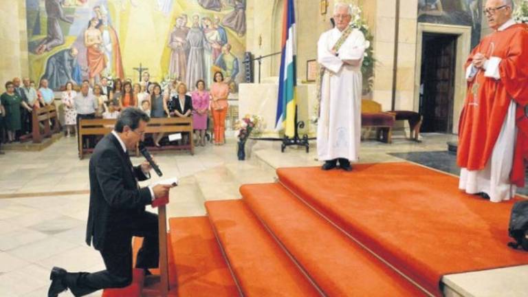 La ciudad se mantiene fiel a su cita con la Virgen de Linarejos La ciudad se mantiene fiel a su cita con la Virgen de Linarejos