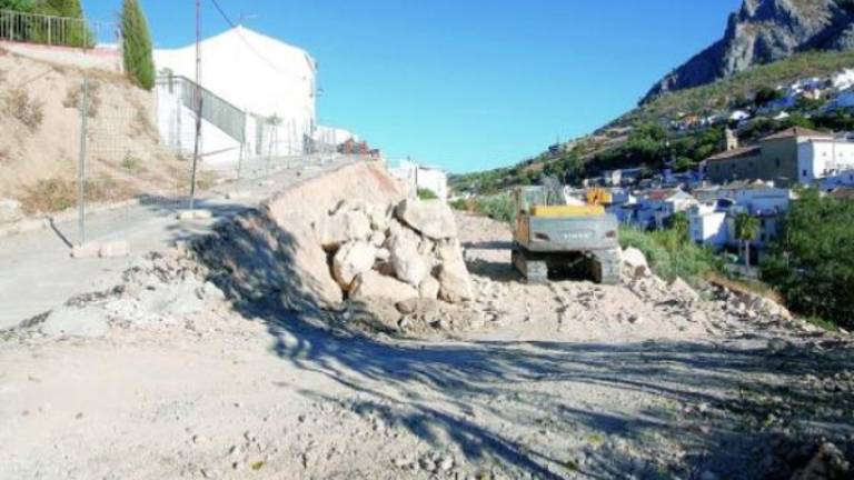 La calle Santa Bárbara ya tiene las obras en marcha La calle Santa Bárbara ya tiene las obras en marcha