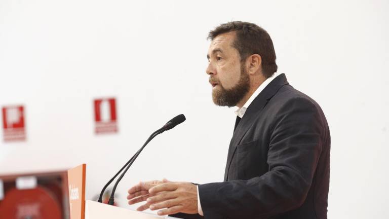 El PSOE aboga por exhumar los restos de Franco sin decir el día El PSOE aboga por exhumar los restos de Franco sin decir el día