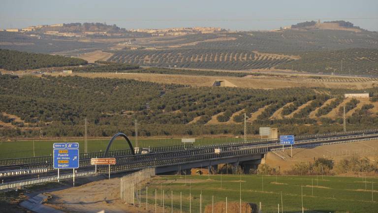 El “corazón” de La Loma está sin conexión de autobús diaria El “corazón” de La Loma está sin conexión de autobús diaria