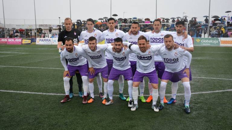 El Real Jaén seguirá un año más en el pozo de Tercera El Real Jaén seguirá un año más en el pozo de Tercera