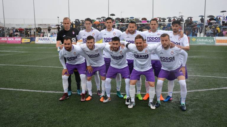 El Real Jaén seguirá un año más en el pozo de Tercera