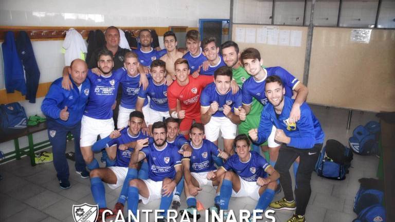 El Linares juvenil brilla en su estreno en la Liga