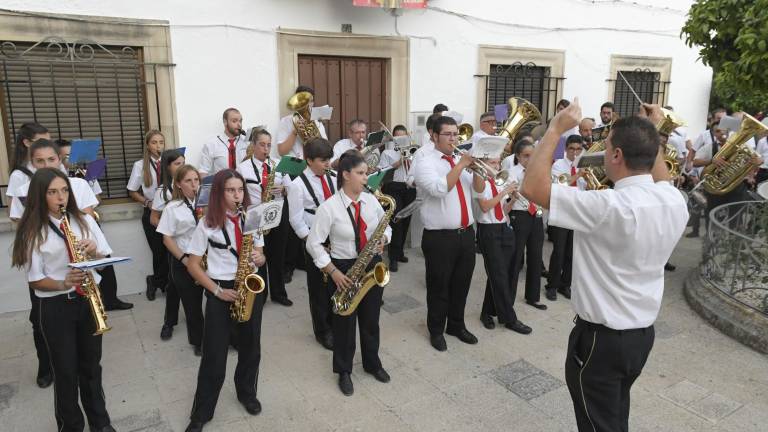 El esperado reencuentro en la calle con San Sebastián El esperado reencuentro en la calle con San Sebastián