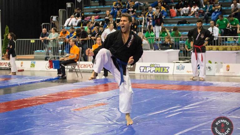 Cinco veces Ángel Ruiz en kenpo Cinco veces Ángel Ruiz en kenpo
