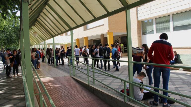 Nueva oportunidad para 641 estudiantes Nueva oportunidad para 641 estudiantes