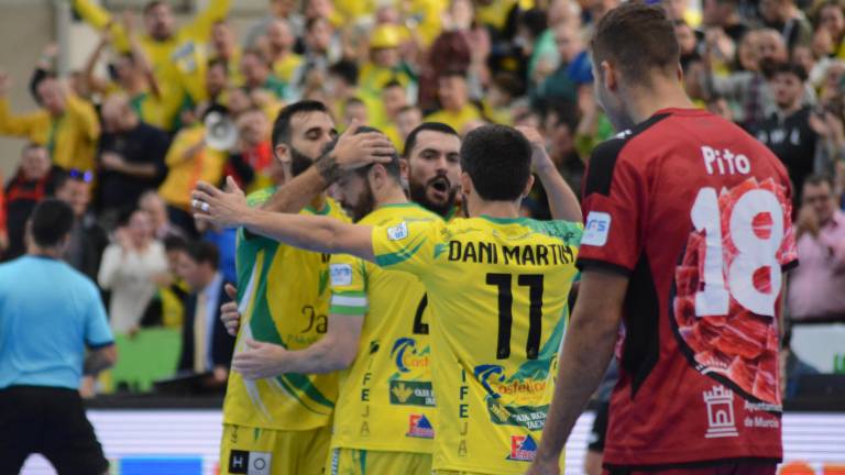 Empate en un partido de locura Empate en un partido de locura