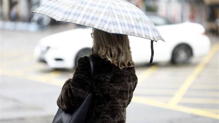 Frío y lluvia para estrenar el mes de abril Frío y lluvia para estrenar el mes de abril