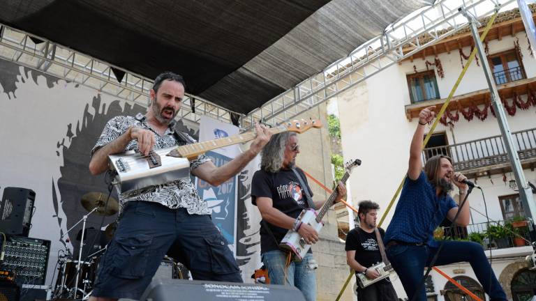 La música “blues” arrasa Cazorla