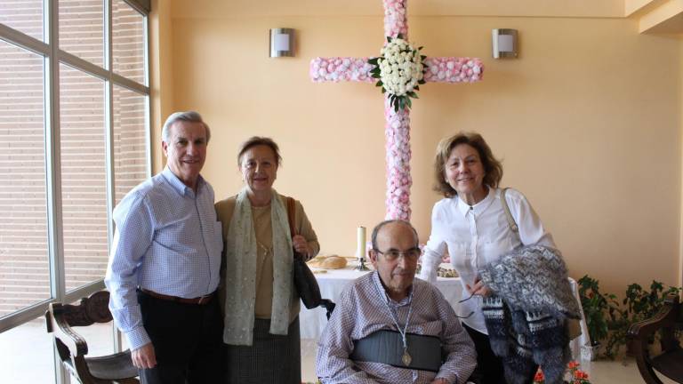 Cruces de flores y tradición