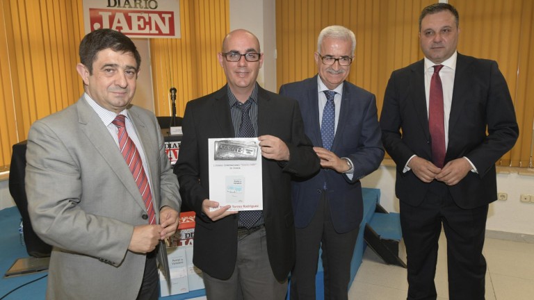 El cubano Yonnier Torres recoge el I Premio Internacional “Diario JAÉN” de Poesía