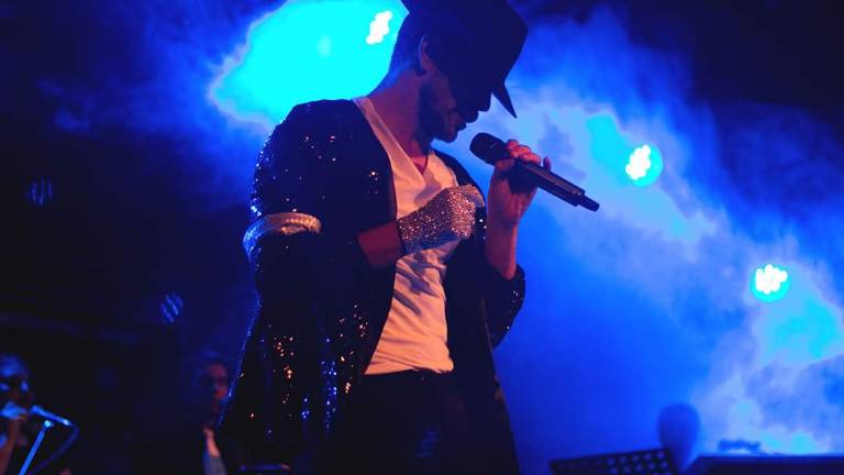 Un homenaje al Rey del Pop con esencia valdepeñera Un homenaje al Rey del Pop con esencia valdepeñera