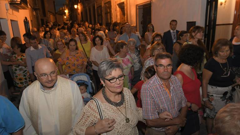 Una Virgen que aúna devoción Una Virgen que aúna devoción