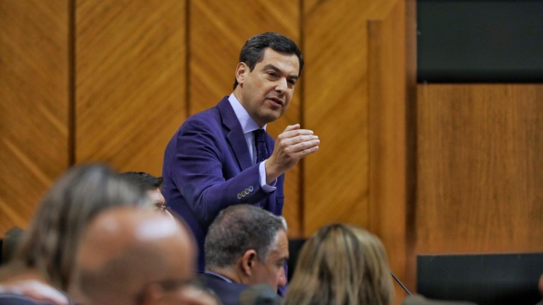 Moreno aconseja a Díaz que halle su sitio en la oposición