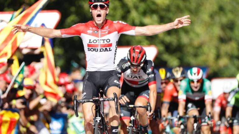 Jelle Wallays sorprende en la llegada a los esprinters Jelle Wallays sorprende en la llegada a los esprinters