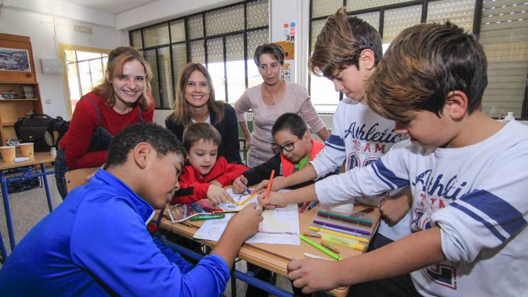 Soñadores por un “colegio ideal” Soñadores por un “colegio ideal”