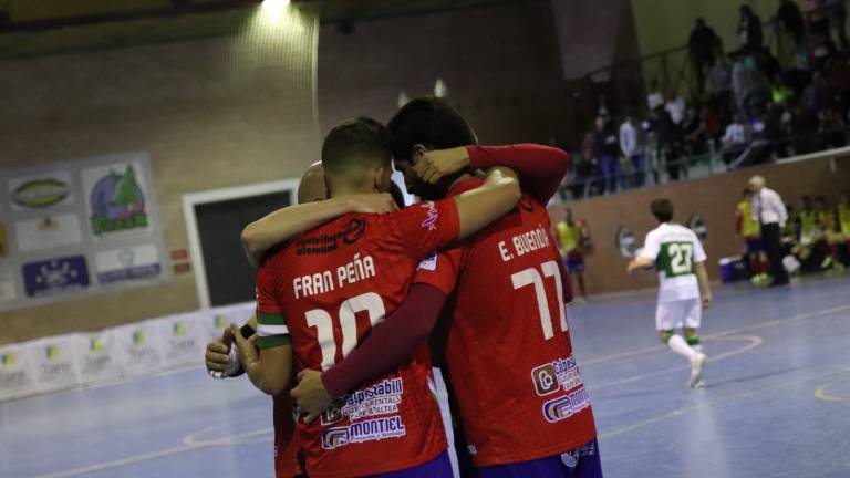 El Mengíbar FS peleará con el Barça Lassa B por el play off El Mengíbar FS peleará con el Barça Lassa B por el play off
